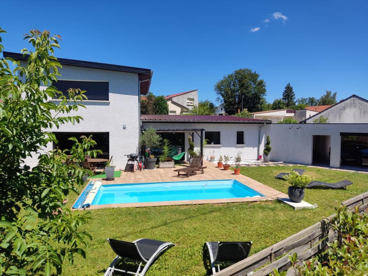 Villa Le Doubs Repere Montferrand-le-Château Exterior foto